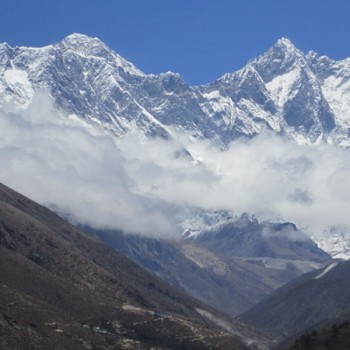 Everest Panorama Trek-Everest Top View from Syangoche